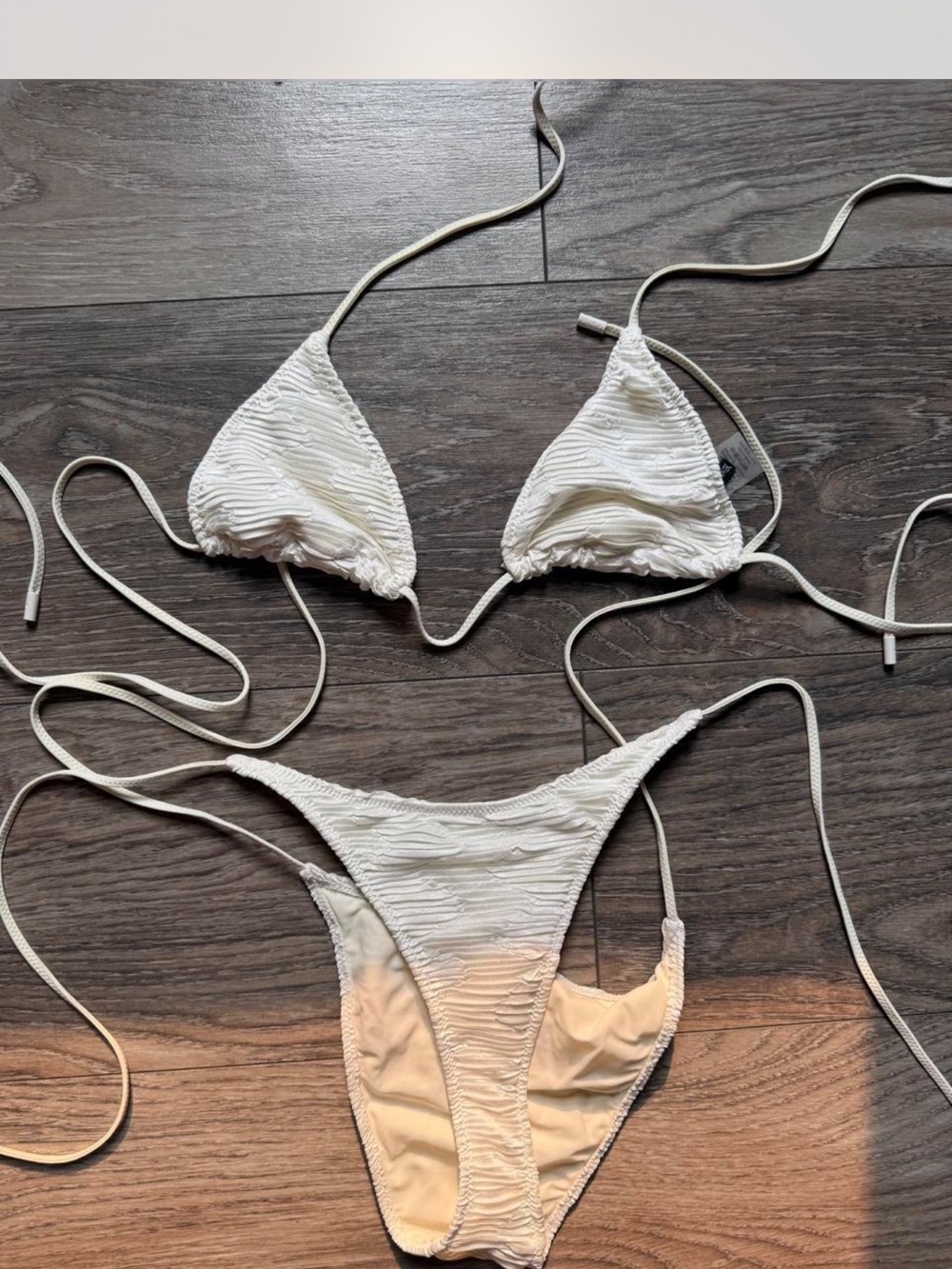 TRIANGL White Ribbed String Bikini Set - Picture 2 of 6